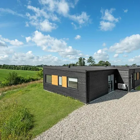 4 Bedroom Stunning In Løgstrup