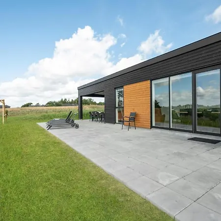 4 Bedroom Stunning In 別荘 *