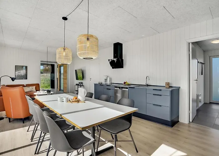 4 Bedroom Stunning In